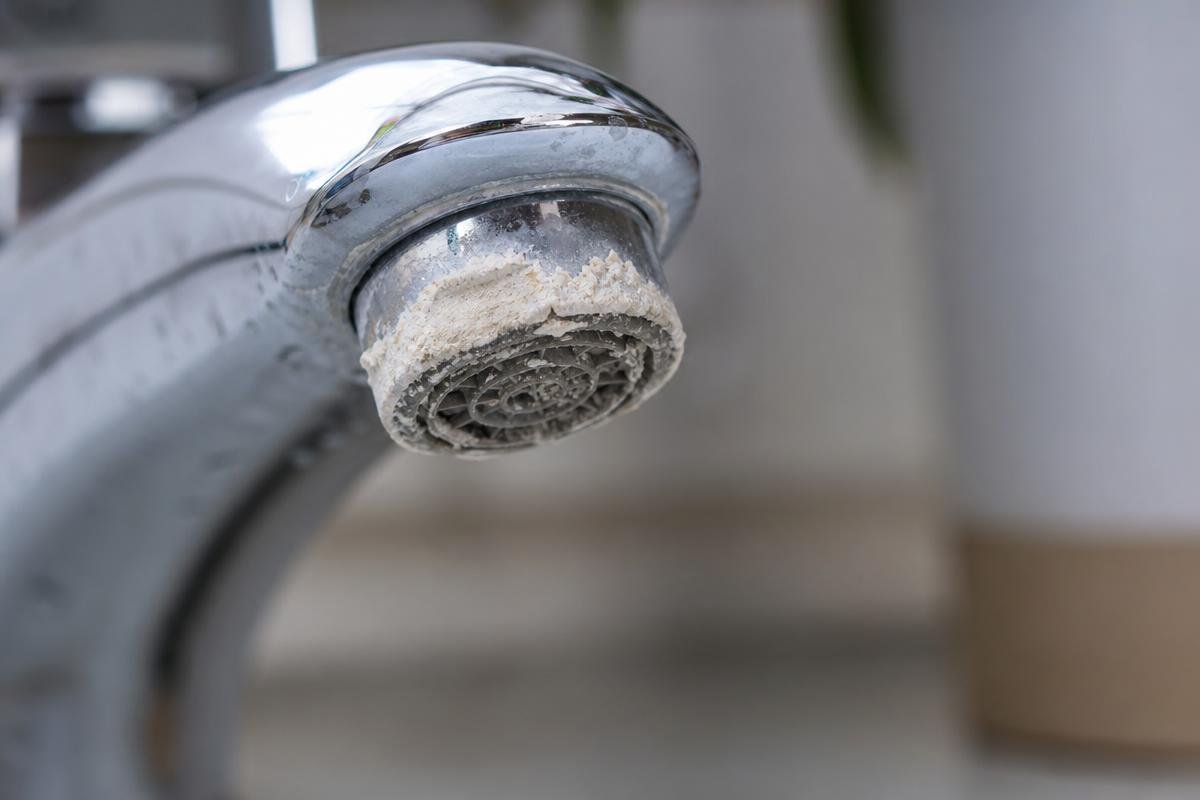 Hard Water Signs Homeowners in The Colony, TX Should Never Ignore